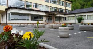 Samir Kučuk, direktor SMŠ Zija Dizdarević: &#039;Dragi učenici, moramo biti jaki i ne smijemo posustati&#039;