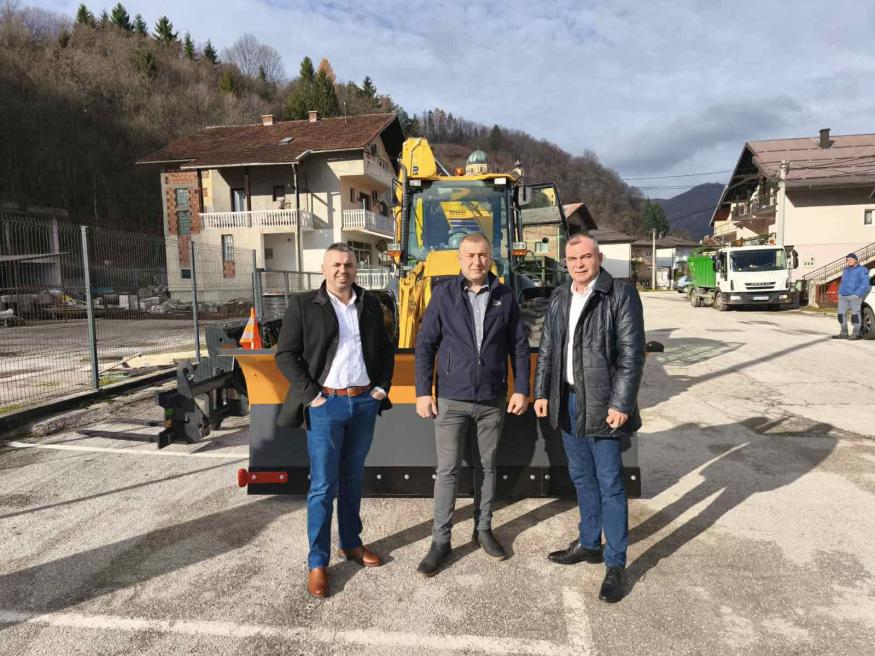 Nova radna mašina za JKP „Šćona“ Fojnica