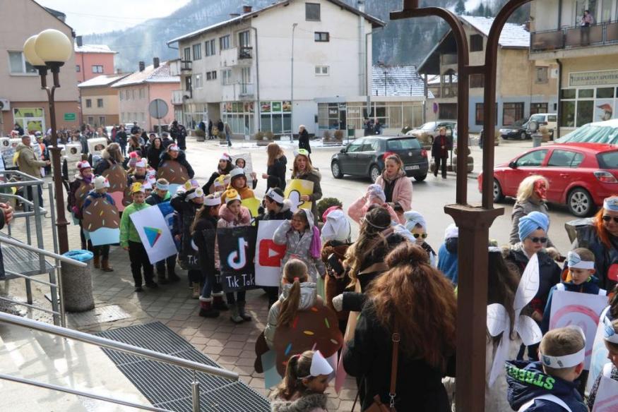 U Fojnici održan dječiji maskenbal